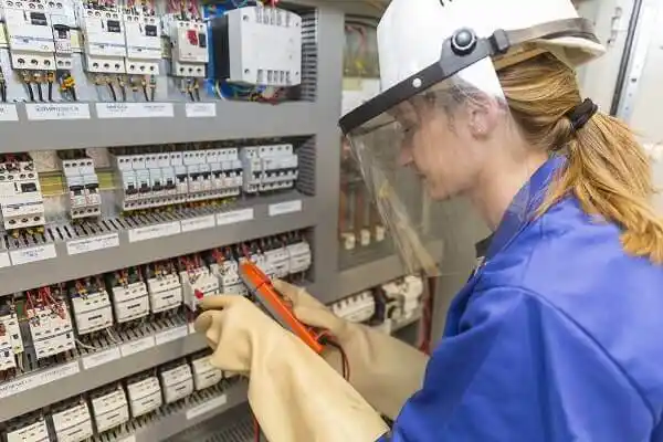 electrician Lamoni